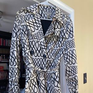 Vertigo of Paris ladies trench coat